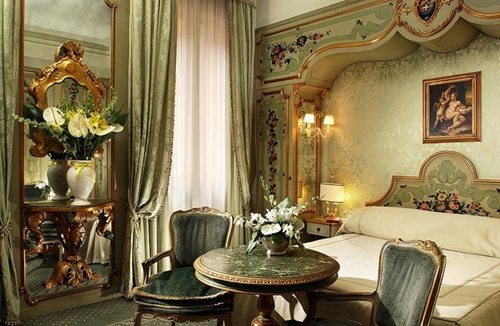 4 Essential Tips for Those Who want to Decorate a Master Bedroom