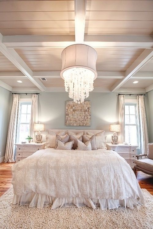 4 Essential Tips for Those Who want to Decorate a Master Bedroom