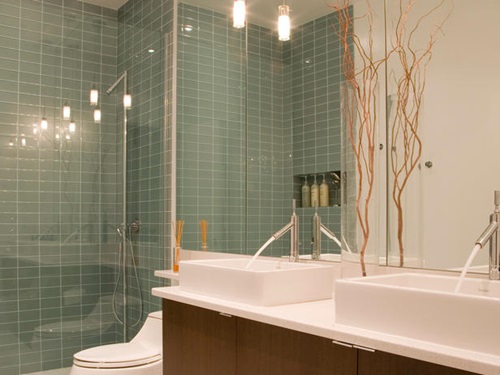 4 Great Ideas for Remodeling Small Bathrooms