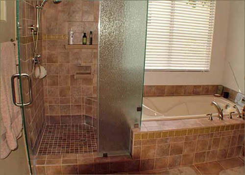 4 Great Ideas for Remodeling Small Bathrooms