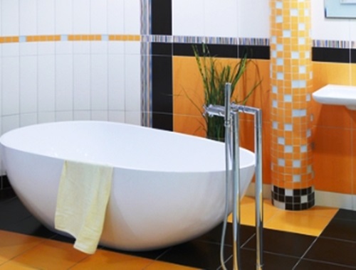 How to Use Framed Art Prints in Decorating your bathroom