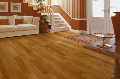 The Pros and Cons of installing an Oak Flooring