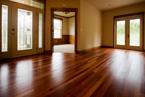 The Pros and Cons of installing an Oak Flooring