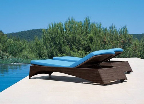 5 Great Tips for Having the Perfect Outdoor Relaxing Chaise Lounges