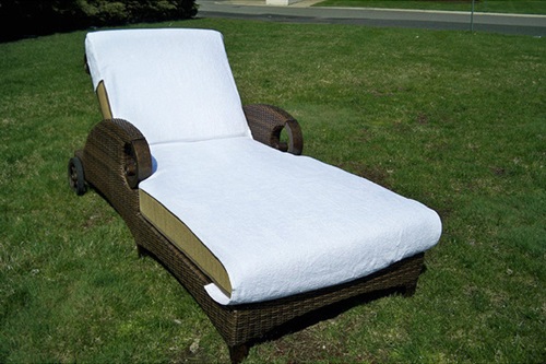 5 Great Tips for Having the Perfect Outdoor Relaxing Chaise Lounges