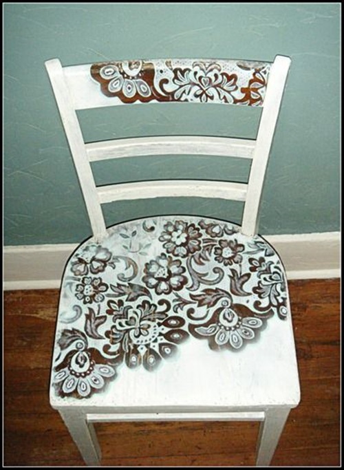A 5 Step Guide for Repainting Fabric Chairs