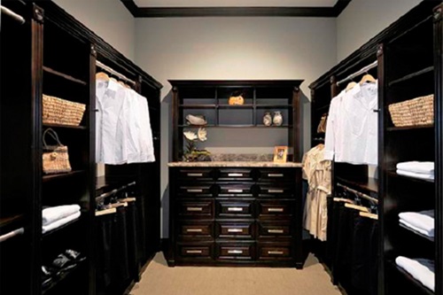 Cool Masculine Walk-in Closet Ideas
