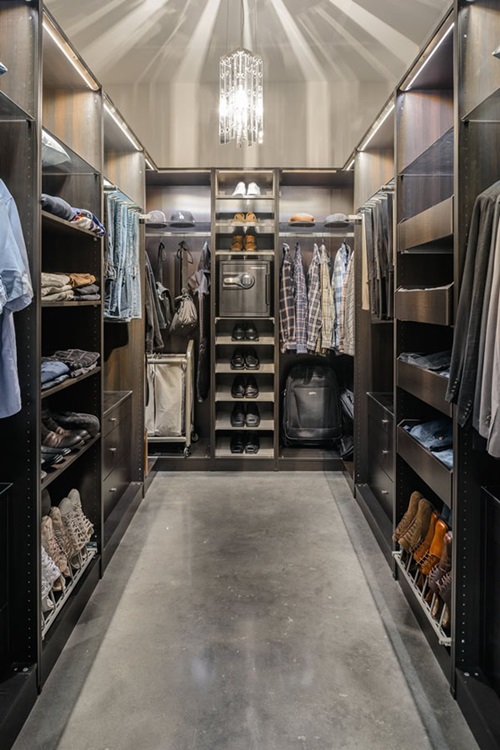 Cool Masculine Walk-in Closet Ideas