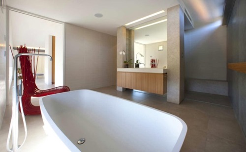 Interesting Mirror Designs for Different Parts of your Home