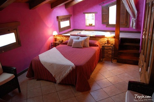 Inviting Romantic Bedroom Decorating Ideas