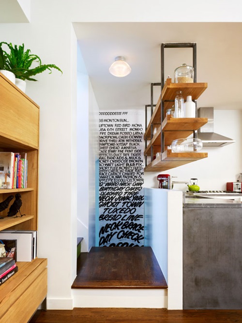 Creative Ways to Decorate a Blank White Wall