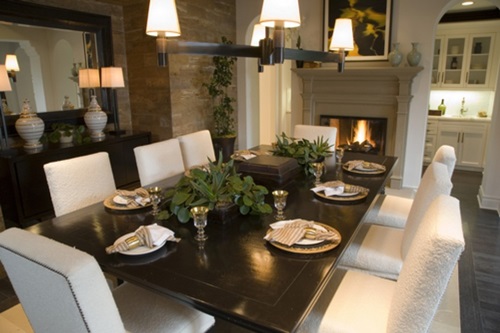 Impressive Ideas to Your Modern Black and White Dining Room