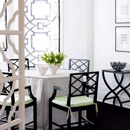 Impressive Ideas to Your Modern Black and White Dining Room
