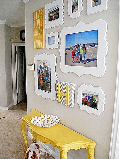 The Art of Displaying Your Family Pictures on the Wall