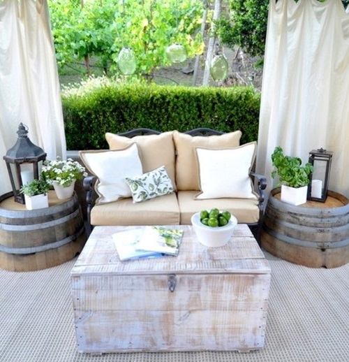 8 Cute Patio Side Table Design Ideas