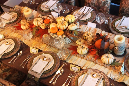 Impressive Table Runner Designs for Different Occasions