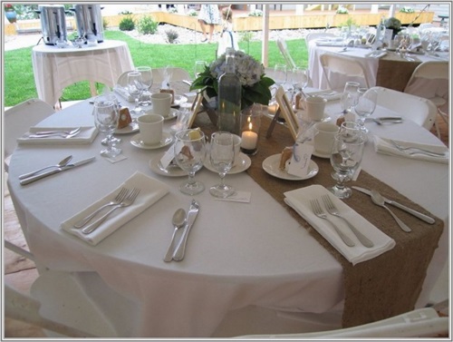 Impressive Table Runner Designs for Different Occasions