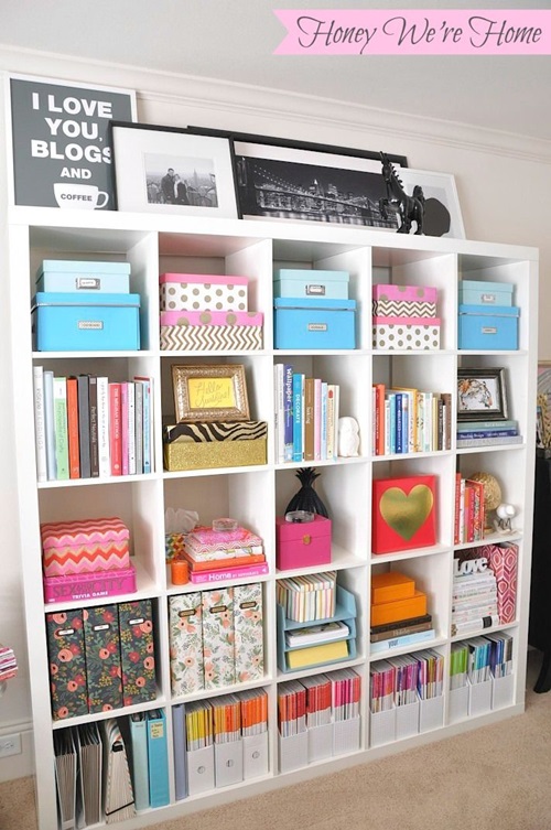 Interesting Ways to Provide Your Bookshelf a Stylish Look