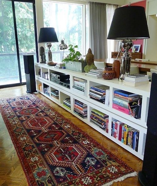 Interesting Ways to Provide Your Bookshelf a Stylish Look