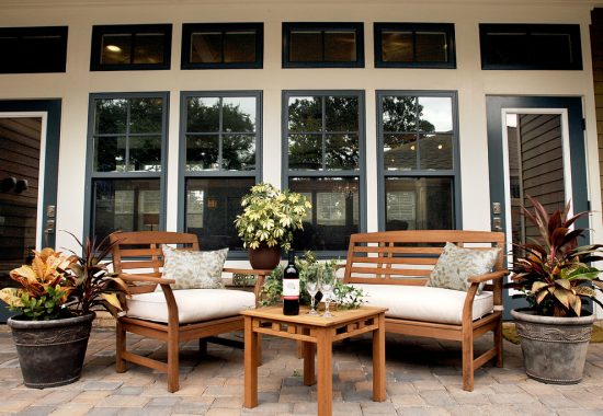 Furnish your outdoor area with amazing suitable coffee table