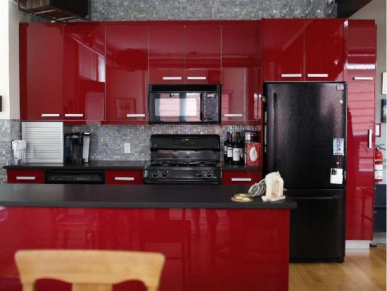 Modern Kitchen Designs with Red Cabinets that pop the overall look