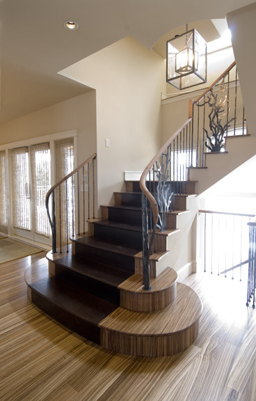 Unique Mix of Modern and Traditional Designs by Bruce Palmer Design Studio