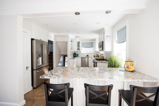 Genius Small Kitchen and Bathroom Solutions Inspired from Grand Décor Projects