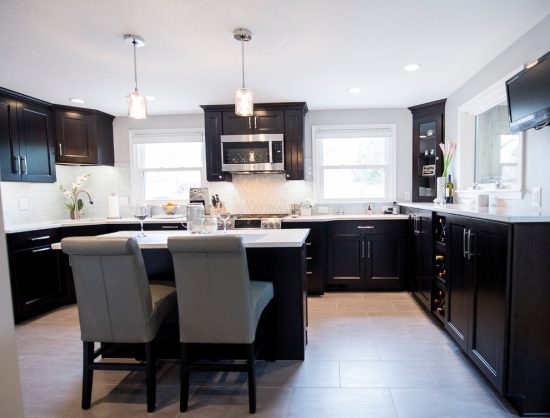 Genius Small Kitchen and Bathroom Solutions Inspired from Grand Décor Projects