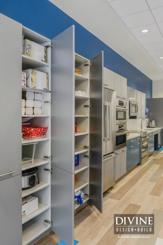 Useful ideas to help you organizing your pantry functionally and beautifully