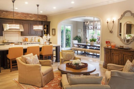 Breathtaking and Cheerful Outdoor Spaces to Please All of Your Senses by Valerie Saunders