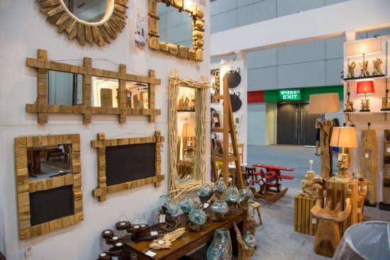 Splendid Ways to Showcase Your Vintage Collection – Say No More!